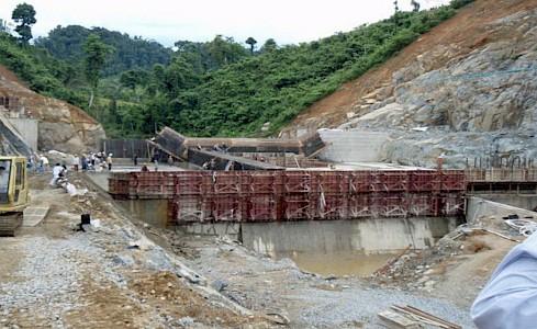 Sông Côn 2 under construction