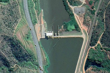 Lavrinha on Google Earth